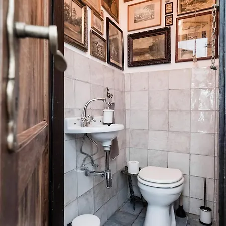 Apartament Diszeli Kuria
