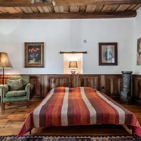 Apartament Diszeli Kuria