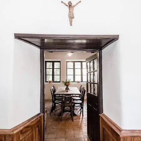 Diszeli Kuria Apartamento